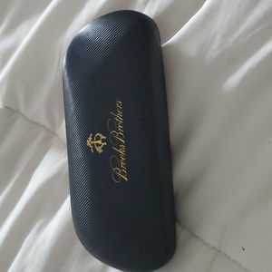 Brooks Brothers hard glasses case